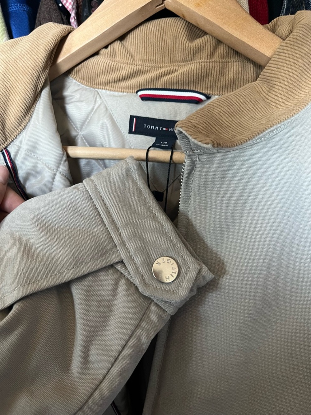Tommy Hilfiger Beige Jacket with Tan Corduroy Collar - Picture 2 of 7
